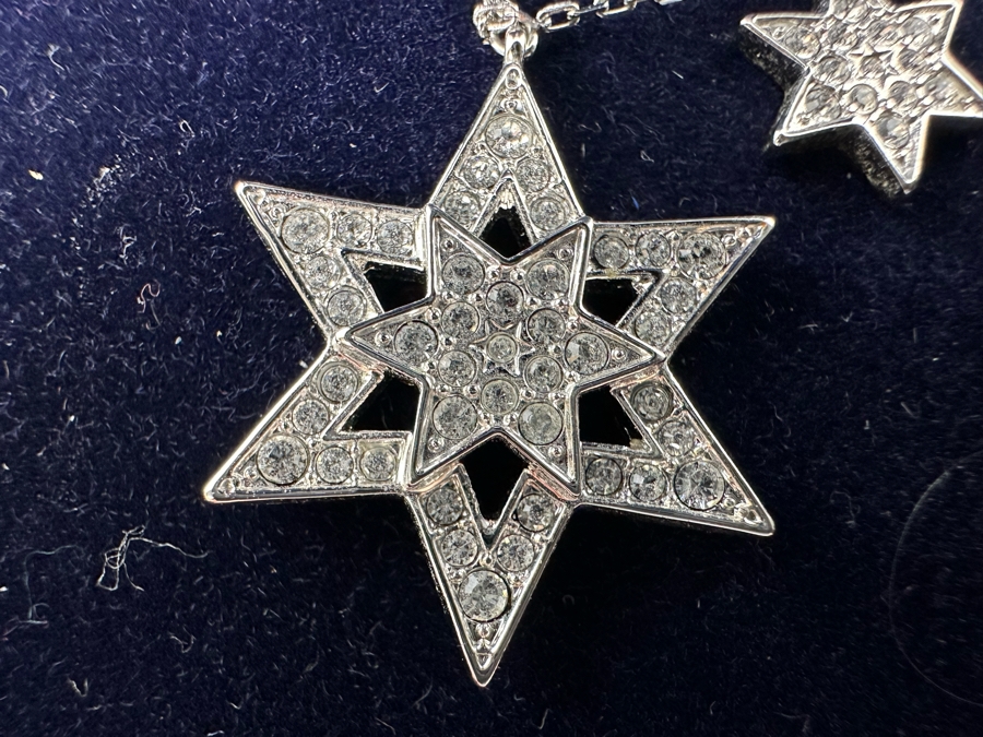 Swarovski Star Necklace With Matching Earrings [CA] [Photo 6]