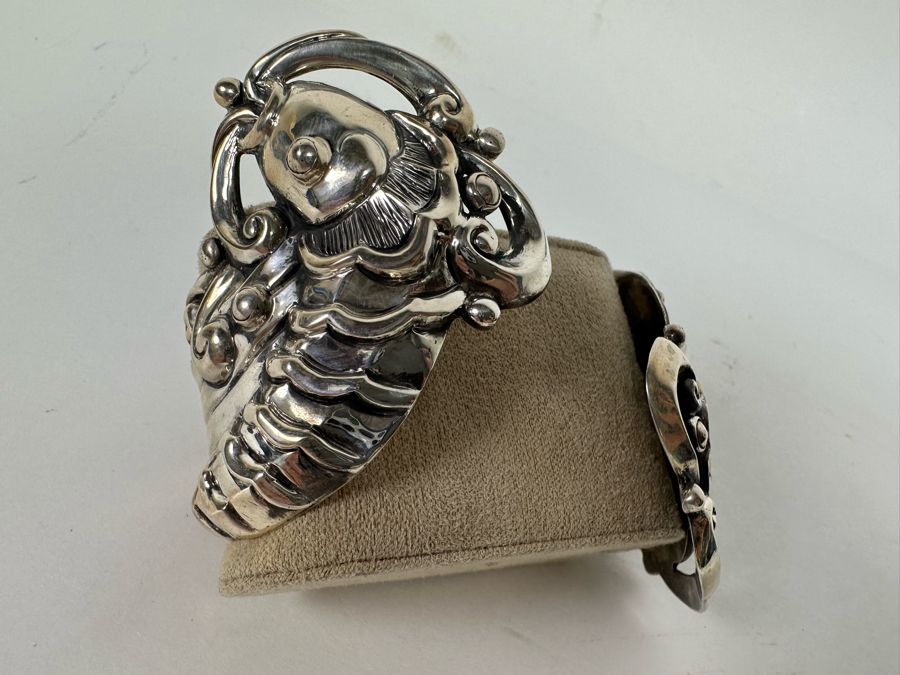 Margot De Taxco Sterling Silver Mexican Repousse Statement Bracelet Fish Design 104.2g [CA] [Photo 20]