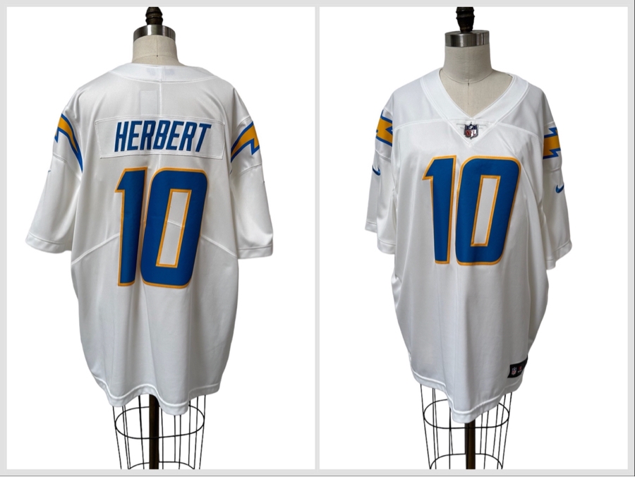 Official NFL Licensed San Diego Chargers Justin Herbert #10 Jersey XXL Nike [CR] [Photo 1]