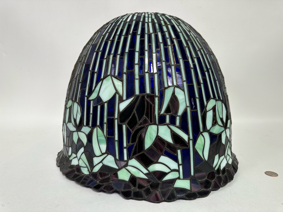 Beautiful Tiffany Style Stained Glass Lamp Shade 19W X 13H [Photo 4]