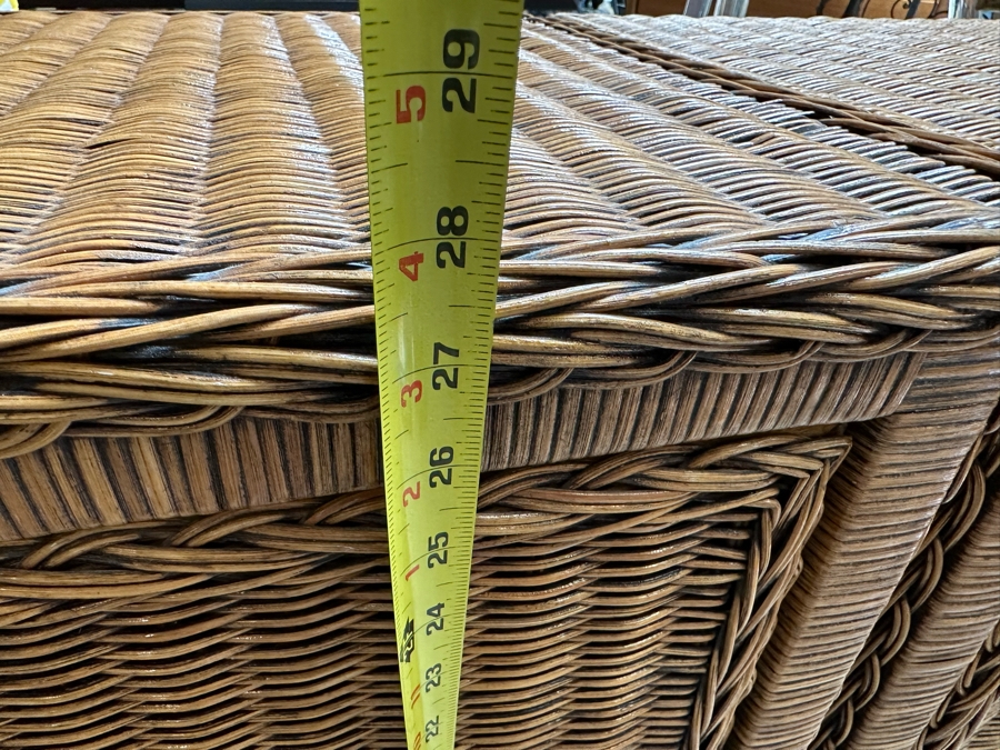 Pair of Woven Wicker 2-Drawer Filing Cabinets With Brass Hardware 19W X 19D X 28H [Photo 6]