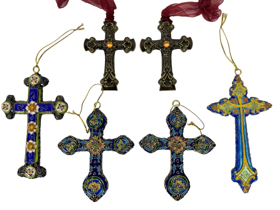 Collection Of Crosses [Photo 1]