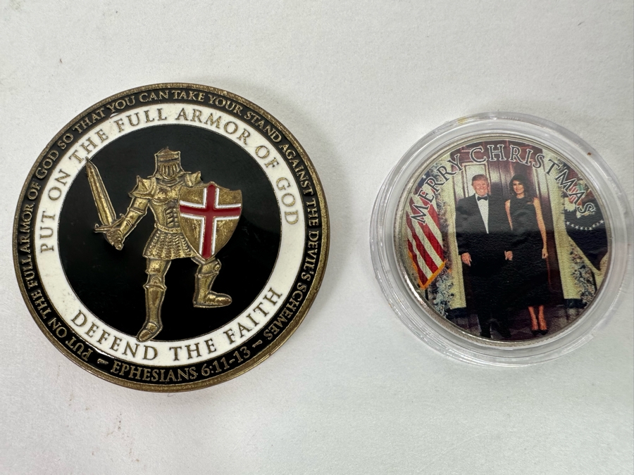 Northwest Territorial Mint NAVY Coin And Half Dollar Merry Christmas Coin With Donald And Melania Trump [Photo 2]