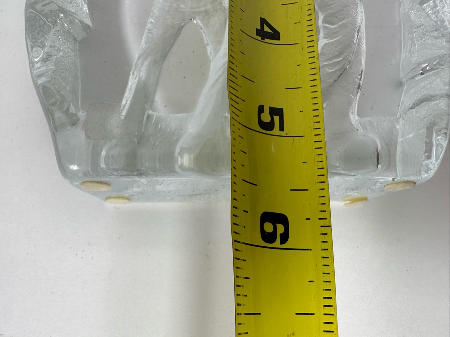 Signed Nybro Sweden Glass Golf Swing Paperweight 5W X 1D X 5.5H [Photo 10]