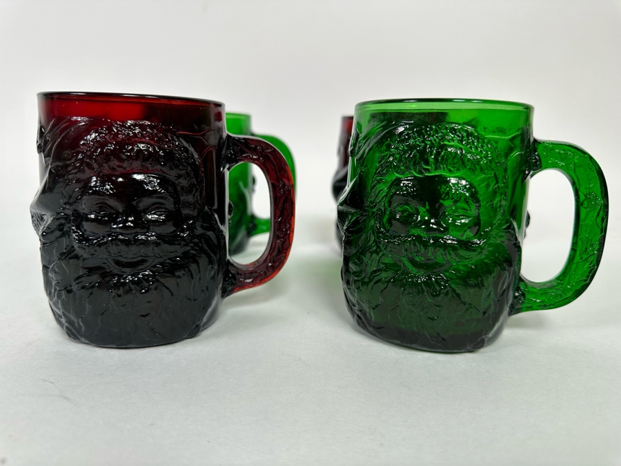 Four Colored Glass Santa Claus Coffee Mugs [Photo 2]
