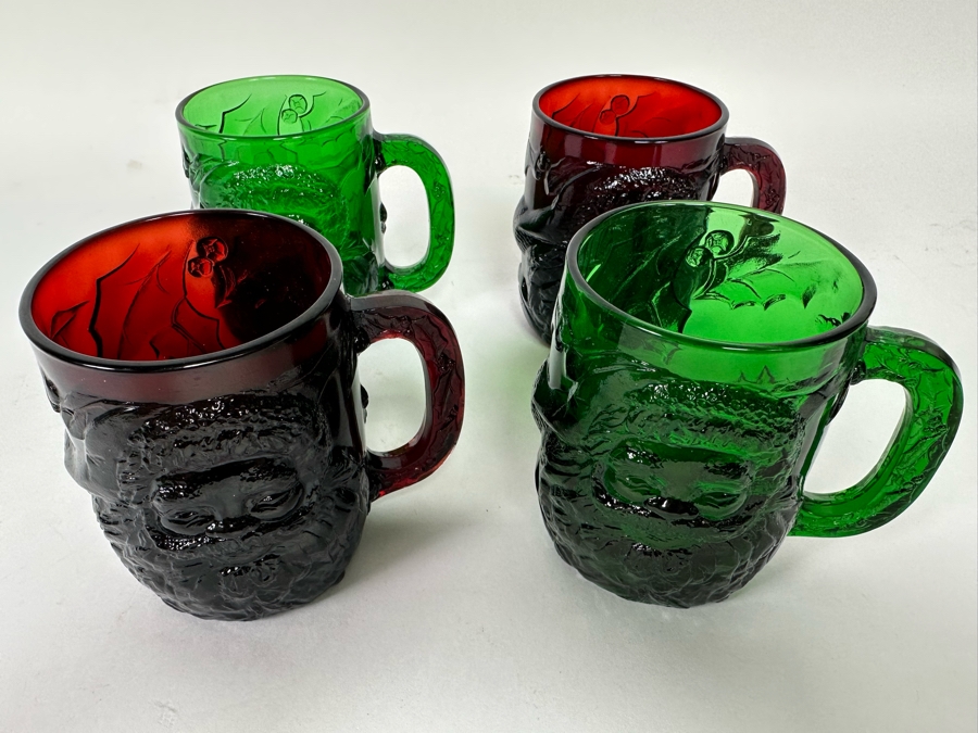 Four Colored Glass Santa Claus Coffee Mugs [Photo 5]