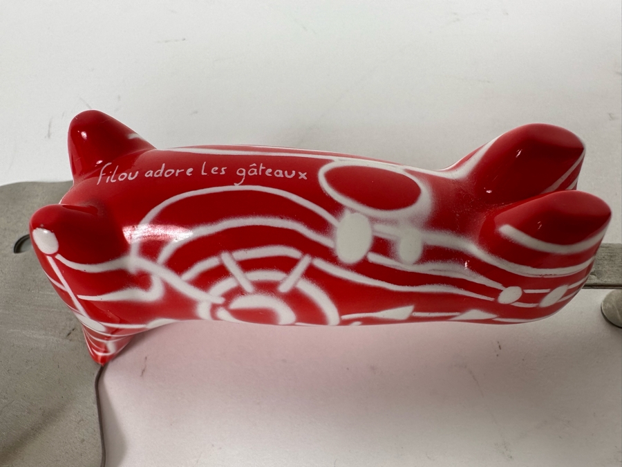 Pylones Filou Figural Dog Cake Server 10.5W X 3.5D X 1.5H [Photo 8]