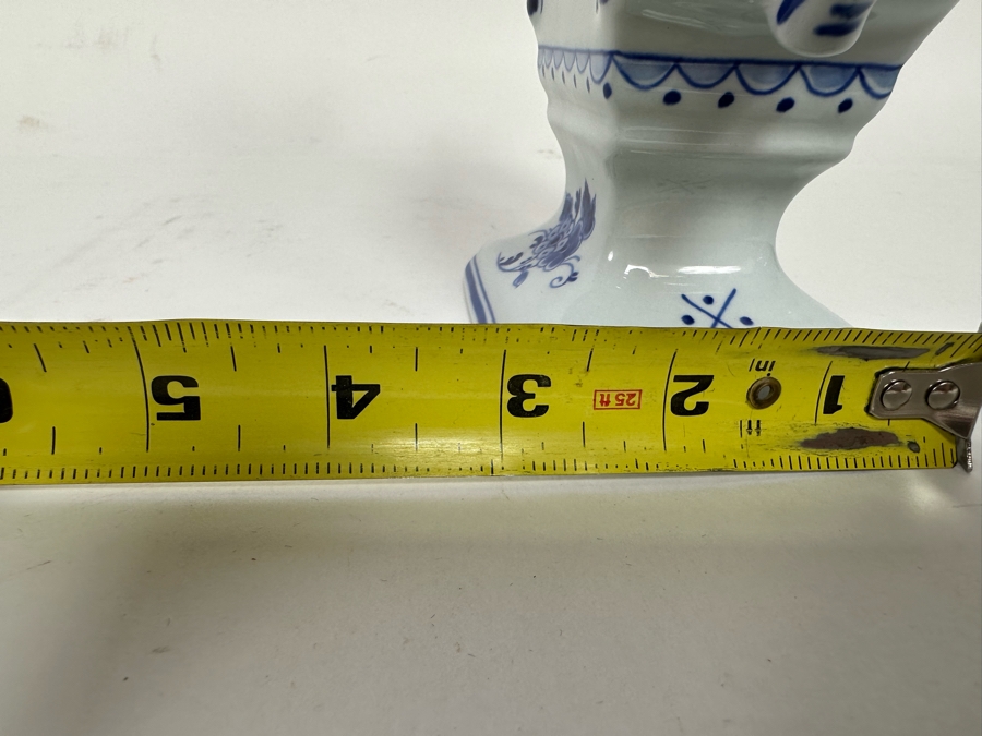 Delft Porcelain Vase 6.5W X 3D X 8H Retails $277 [Photo 10]