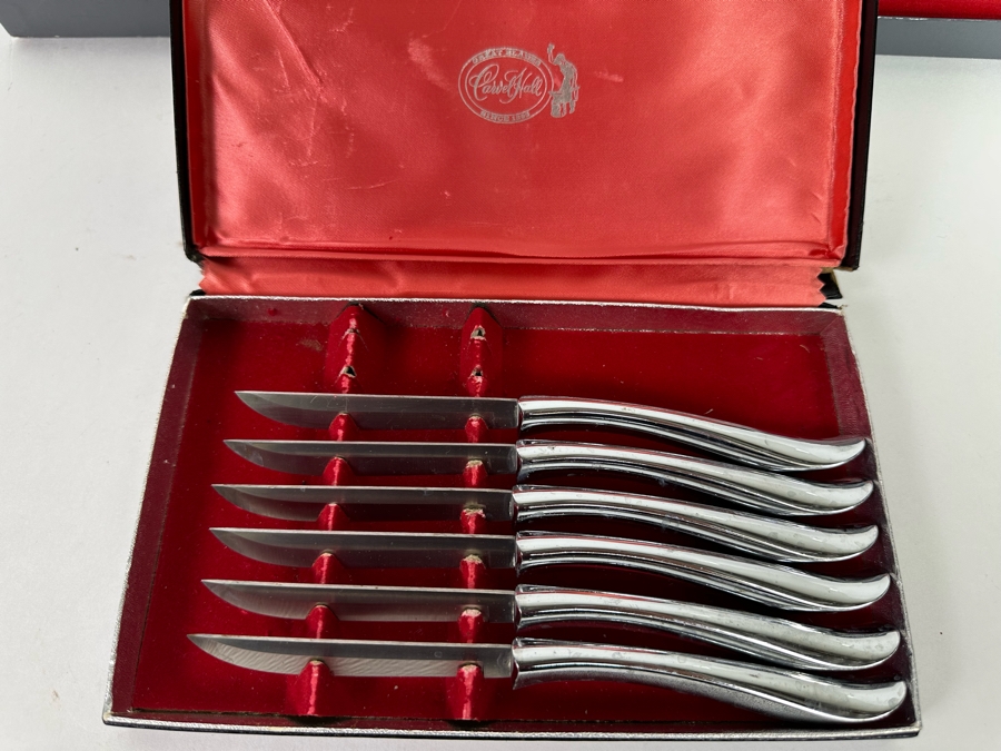 Carvel Hall And Gerber Steak Knives [Photo 6]