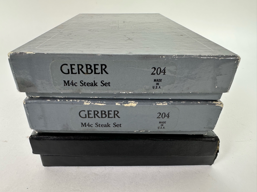 Carvel Hall And Gerber Steak Knives [Photo 8]