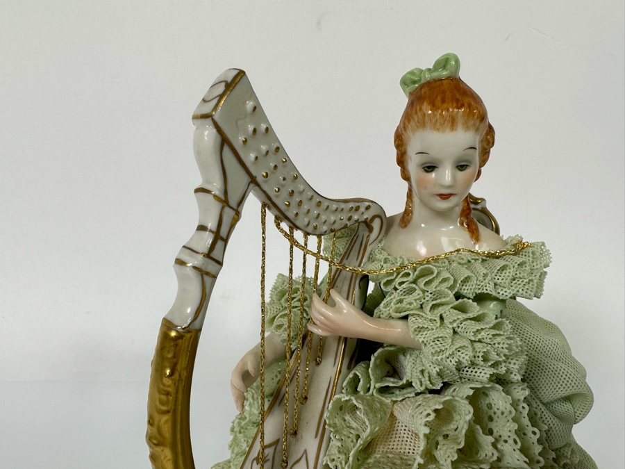 MZ Irish Dresden 'Sinead' Emerald Collection Figurine 6W X 6.5H [Photo 5]