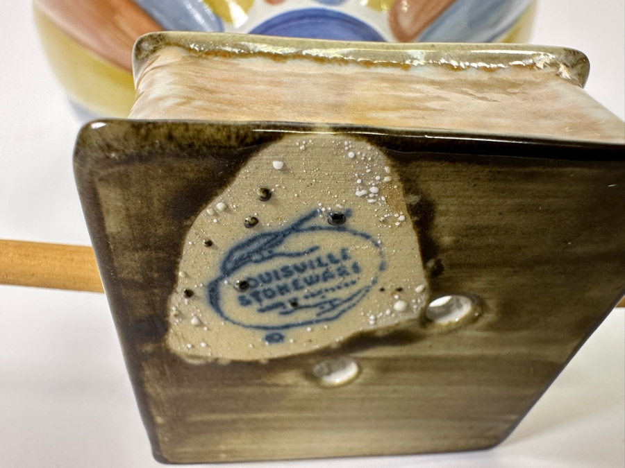 Louisville Stoneware Pottery Hand Painted Hot Air Balloon Hanging Bird Feeder 7W X 10H [Photo 8]