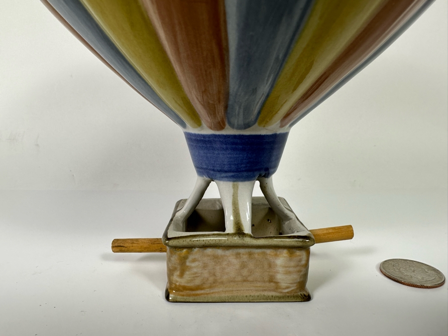 Louisville Stoneware Pottery Hand Painted Hot Air Balloon Hanging Bird Feeder 7W X 10H [Photo 5]