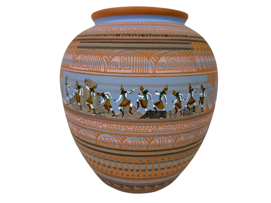Ben Billy Navajo Native American Etched And Hand Painted Pottery 6W X 10H Retails $480 [Photo 1]