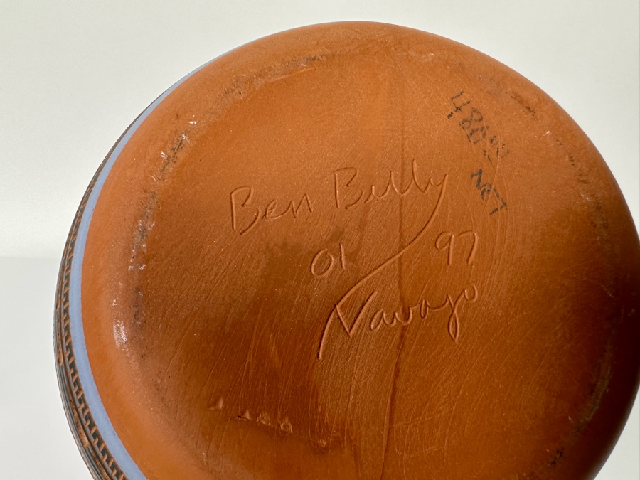 Ben Billy Navajo Native American Etched And Hand Painted Pottery 6W X 10H Retails $480 [Photo 9]