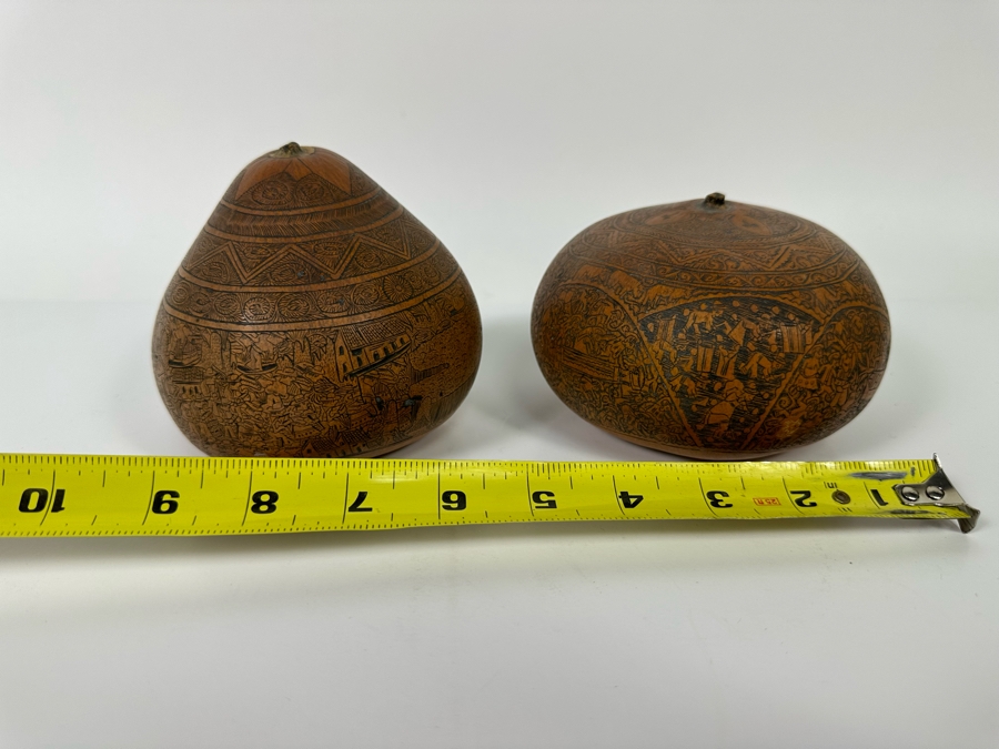 Pair Of Intricately Hand Carved Peruvian Gourds 3.5H and 4.25H [Photo 19]