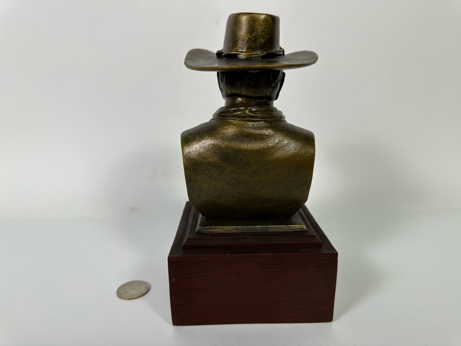 John Wayne: The American Hero Cold-Cast Bronze Bookend Limited Edition Spirit Of The West Sculpture From The Bradford Exchange 4W X 4D X 7.5H [Photo 6]