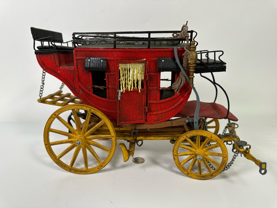 Western Stagecoach Model 10H [Photo 8]