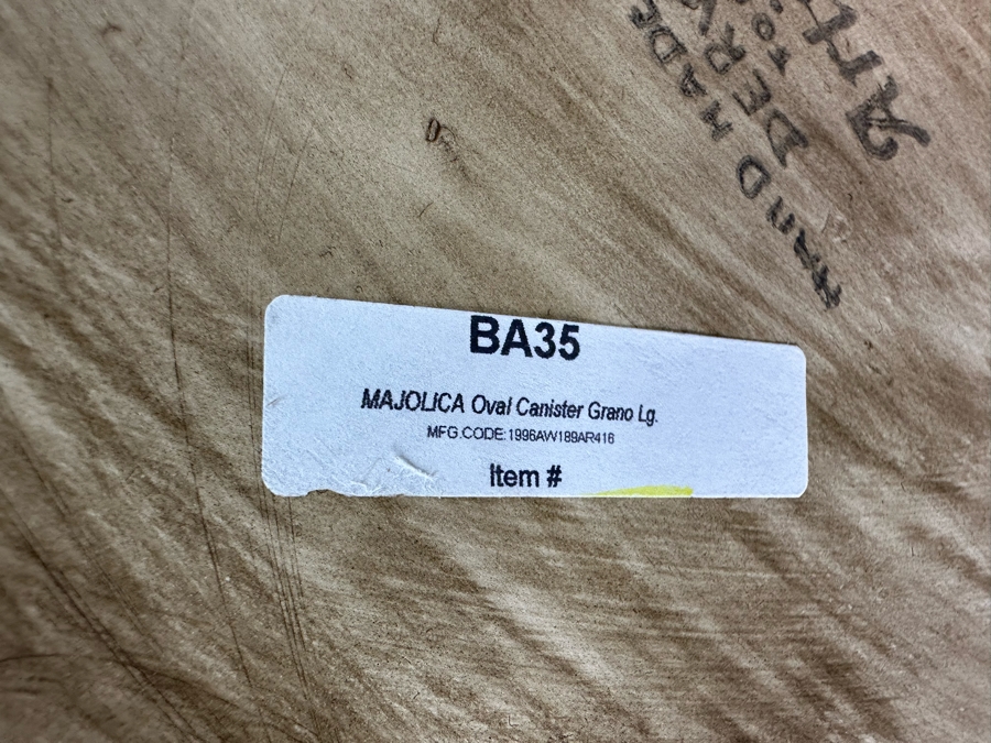 Large Hand Painted Italian Mojolica Oval Canister With Lid Dervta For Artistica 14W X 8.5D X 16H Retails $376 [Photo 12]