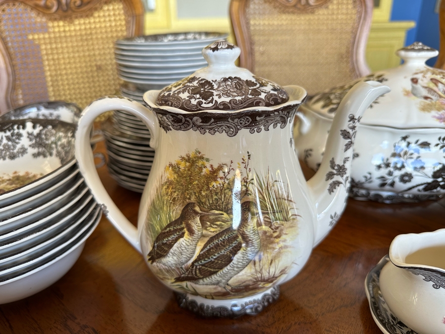 The Royal Worcester Group Palissy England Game Series China Service - See Photos [Photo 11]