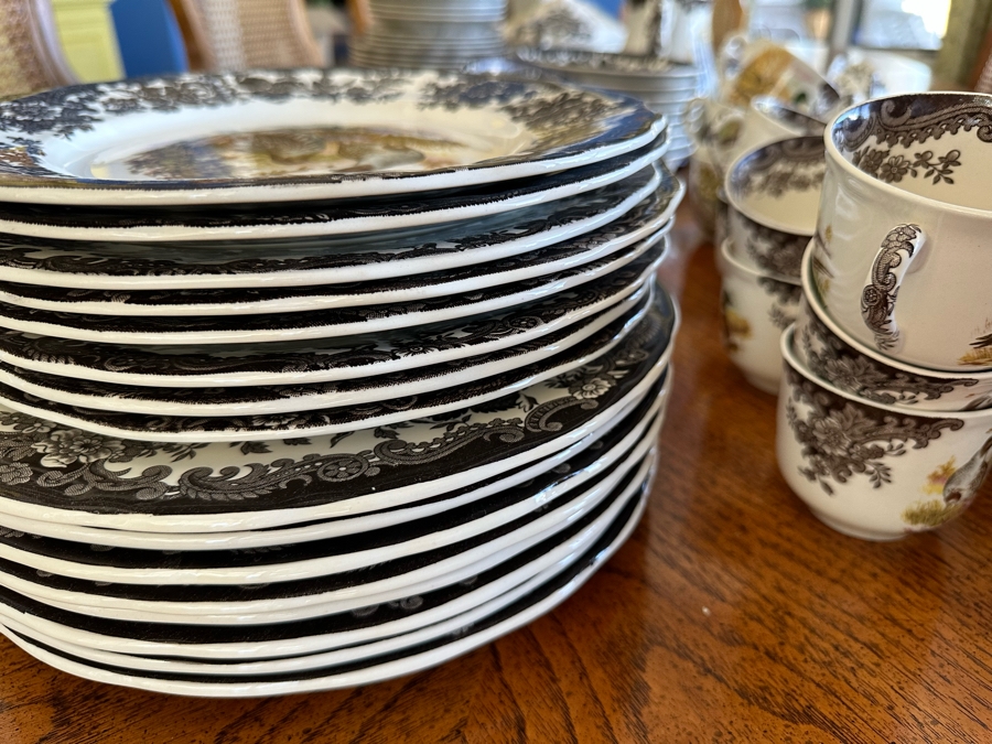 The Royal Worcester Group Palissy England Game Series China Service - See Photos [Photo 19]