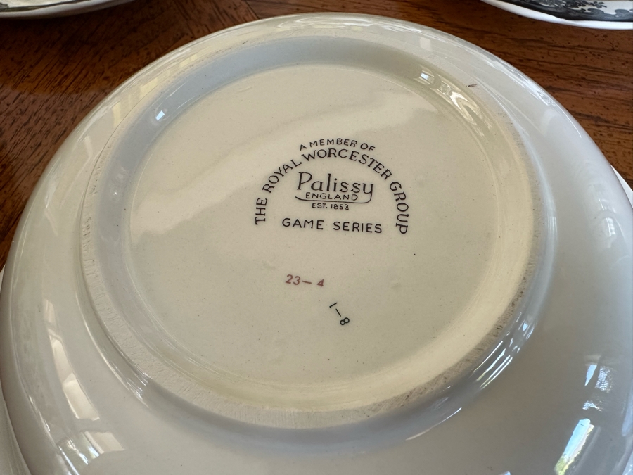 The Royal Worcester Group Palissy England Game Series China Service - See Photos [Photo 8]