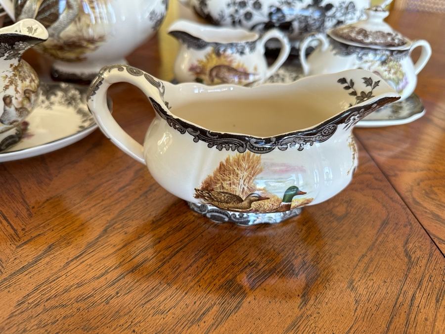 The Royal Worcester Group Palissy England Game Series China Service - See Photos [Photo 18]