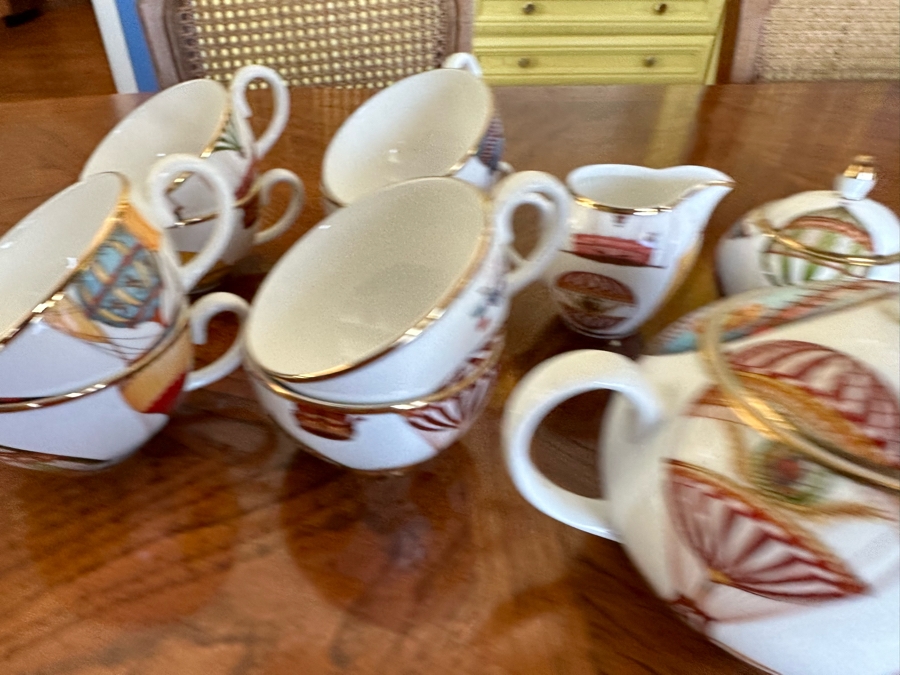 Hand Decorated Rococo English China Tea Service Hot Air Balloon Pattern [Photo 8]