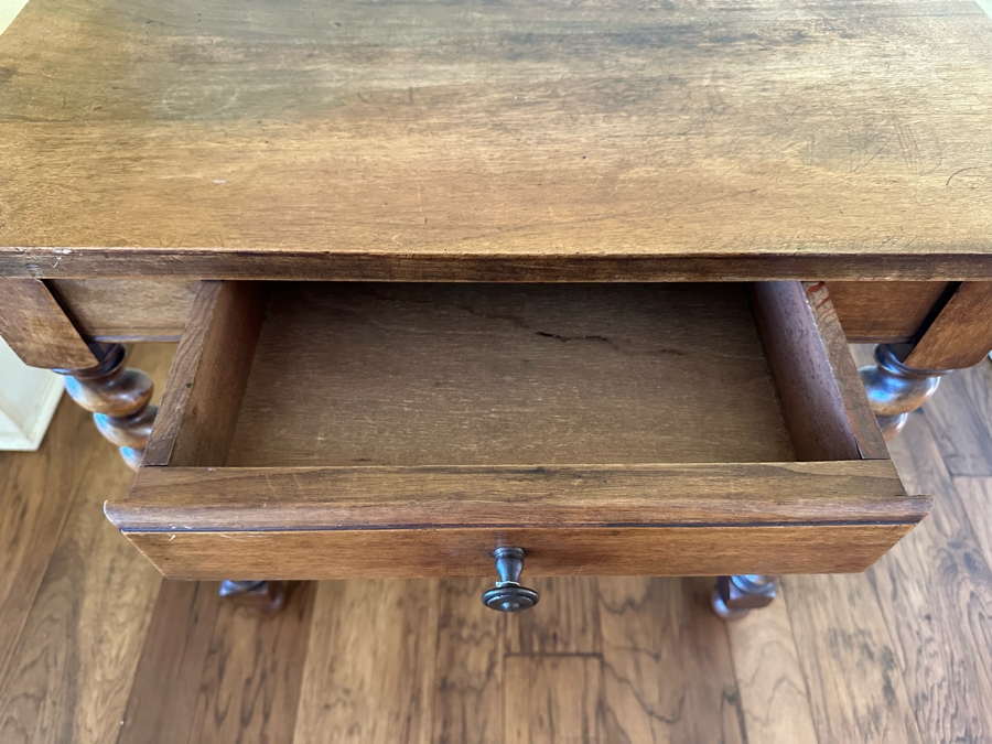 Antique Barley Twist Wooden Table Desk With Drawer 29W X 21.5D X 27.5H [Photo 5]