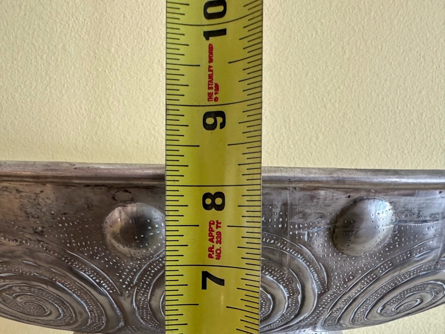 Decorative Silver Tone Centerpiece Bowl 20.5W X 11.5D X 8H [Photo 9]