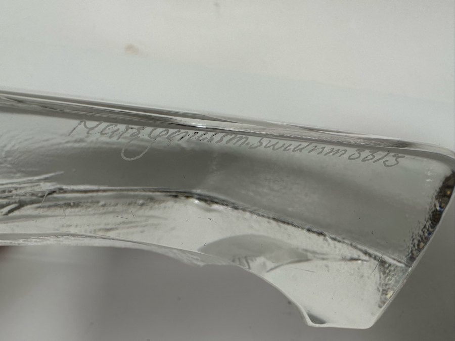 Mats Jonasson Loon Swedish Clear Crystal Art Glass Signed 4.5H [Photo 8]