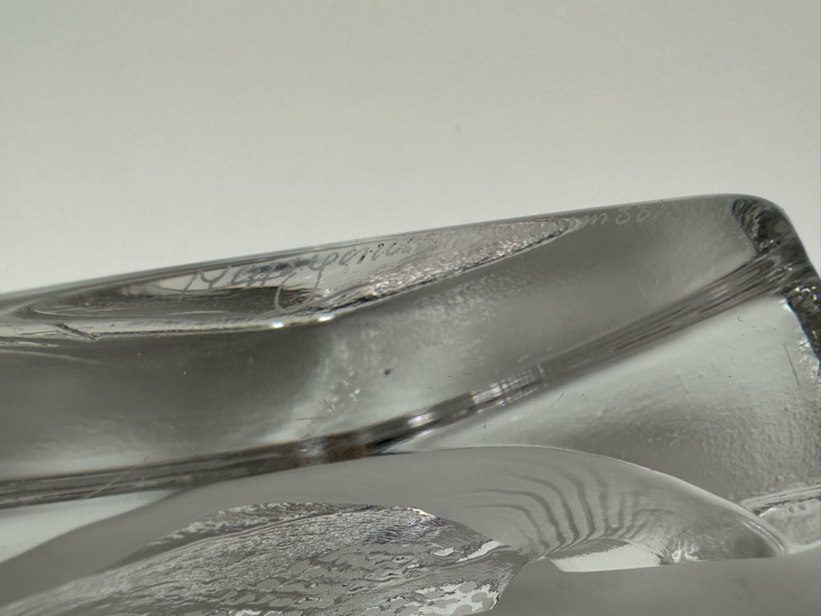 Mats Jonasson Loon Swedish Clear Crystal Art Glass Signed 4.5H [Photo 5]