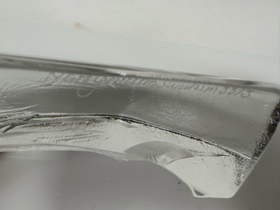 Mats Jonasson Loon Swedish Clear Crystal Art Glass Signed 4.5H [Photo 6]