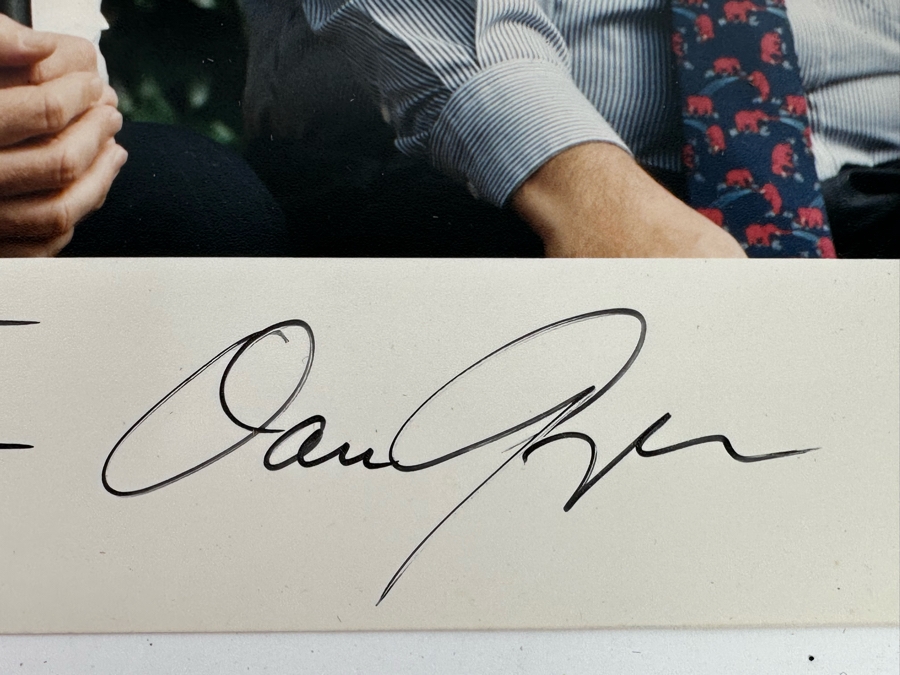 Hand Signed Dan Quayle Photograph Of Vice President Of United States From 1989-1993 With Client 8 X 6 [Photo 4]