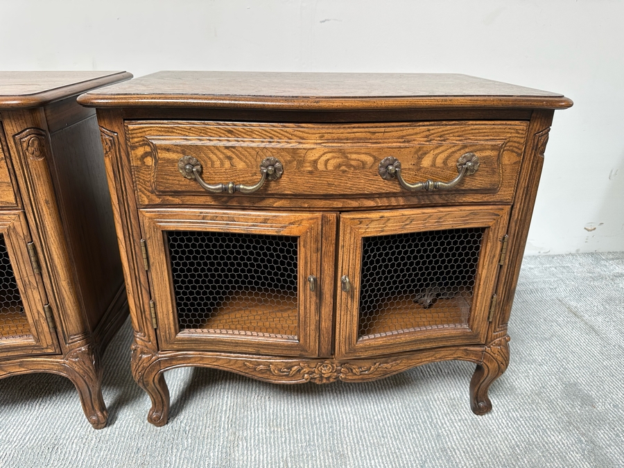 Pair Of Henredon Four Centuries Wooden Nightstands 28W X 19D X 25H [Photo 6]