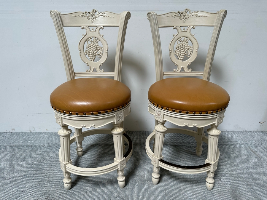 Pair Of Frontgate Swivel Bar Stools 25H Seat Height [Photo 4]