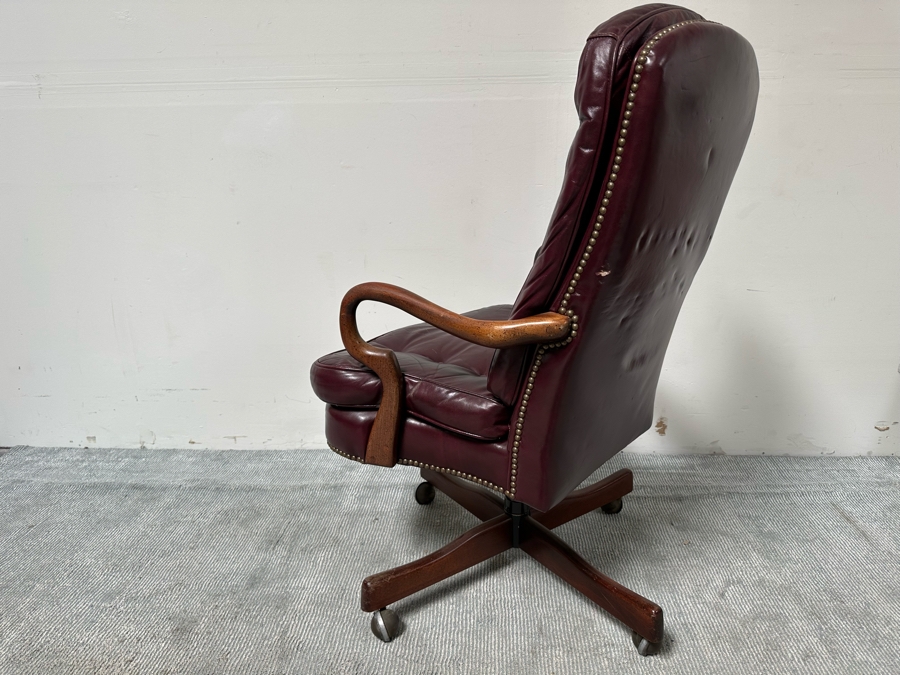 Classic Leather Executive Desk Chair With Brass Nailhead Trim [Photo 9]