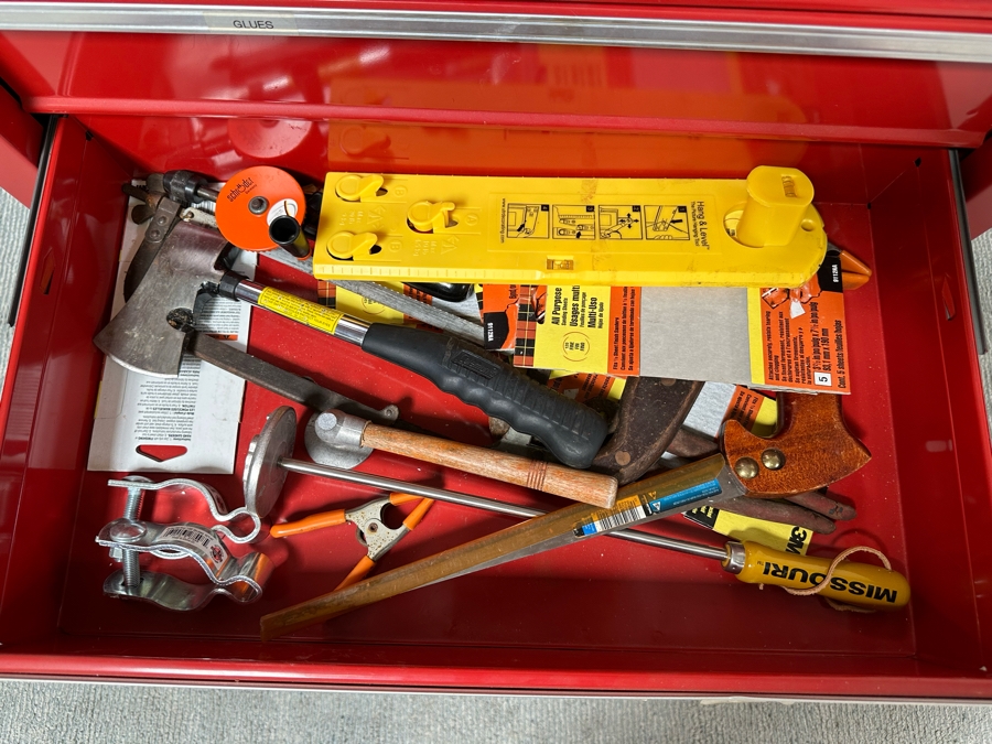 Waterloo Shop Series Tool Chests With Tools 26.5W X 14D X 46.5H - See Photos [Photo 11]