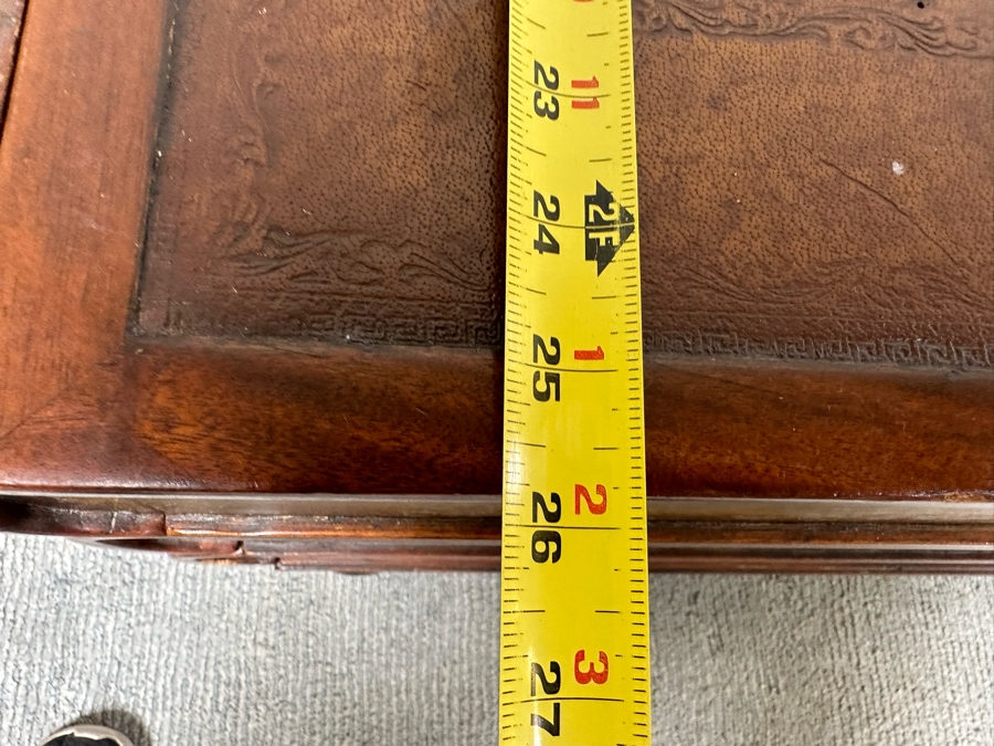 Theodore Alexander Large Six Drawer Scholars Library Books Coffee Table With Leather Top 36W X 26D X 19H [Photo 27]