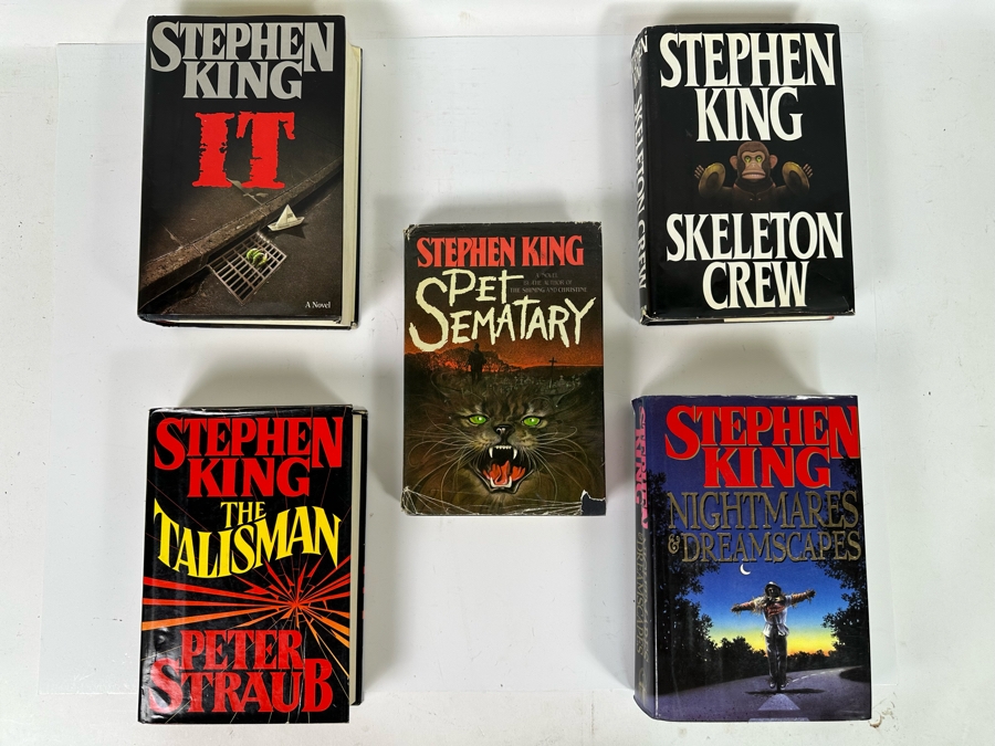 Stephen King Hardcover Books Including First Edition Pet Sematary Book [Photo 3]