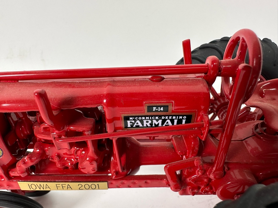 Farmall F-14 Iowa FFA 2001 Special Edition 1:16 Toy Tractor Scale Model 8W X 4D X 4.5H [Photo 6]