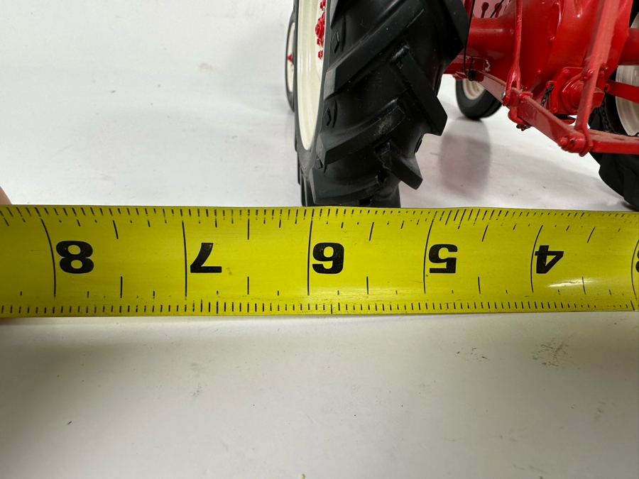 1958 Ford Tractor Franklin Mint Precision Models 10.5W X 6D X 5H [Photo 19]