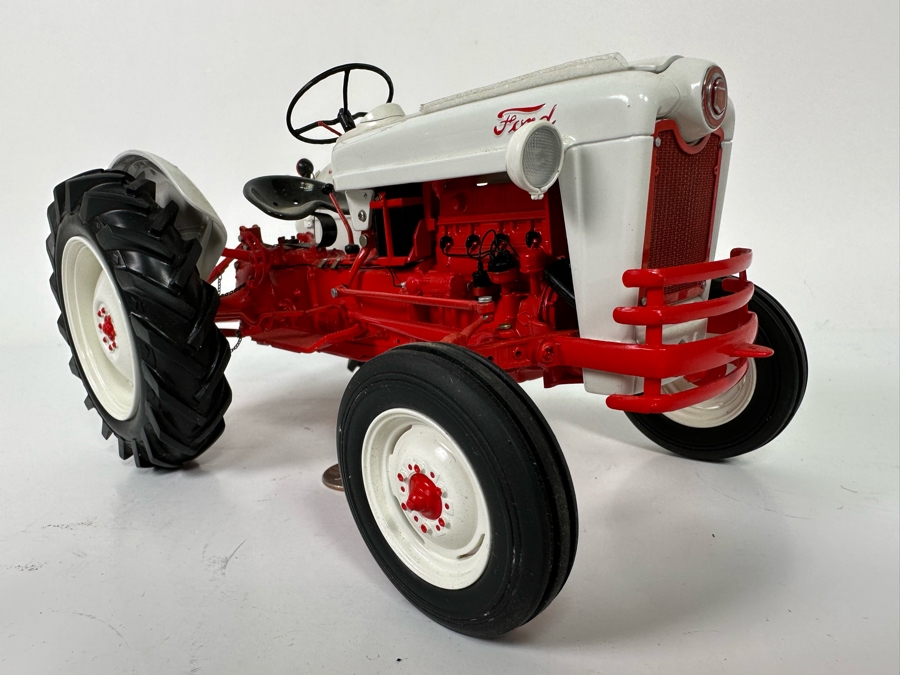 1958 Ford Tractor Franklin Mint Precision Models 10.5W X 6D X 5H [Photo 7]