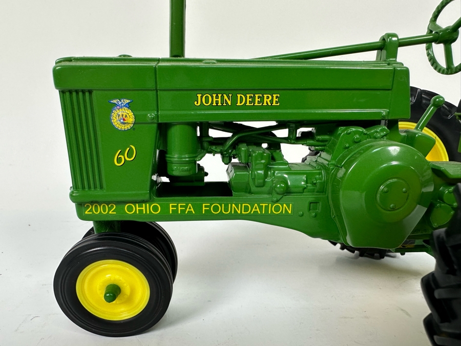 Ertl 2002 Ohio FFA Foundation John Deere Model 60 Tractor 1:16 8.5W X 5.5D X 5H [Photo 4]