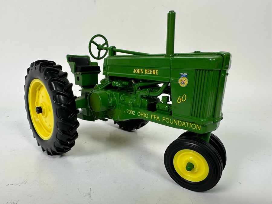 Ertl 2002 Ohio FFA Foundation John Deere Model 60 Tractor 1:16 8.5W X 5.5D X 5H [Photo 7]