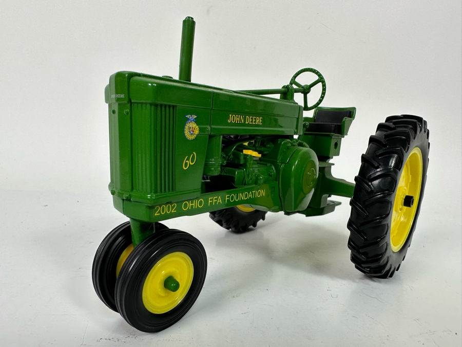 Ertl 2002 Ohio FFA Foundation John Deere Model 60 Tractor 1:16 8.5W X 5.5D X 5H [Photo 6]