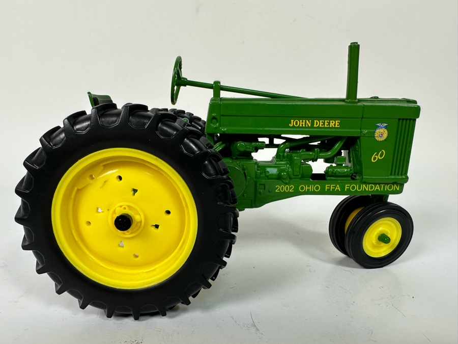 Ertl 2002 Ohio FFA Foundation John Deere Model 60 Tractor 1:16 8.5W X 5.5D X 5H [Photo 8]