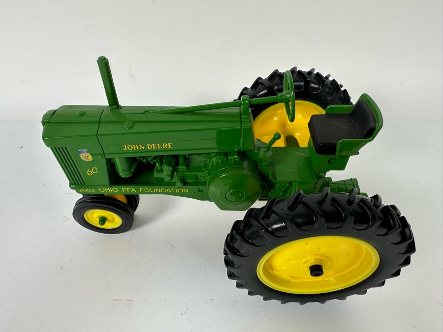 Ertl 2002 Ohio FFA Foundation John Deere Model 60 Tractor 1:16 8.5W X 5.5D X 5H [Photo 5]