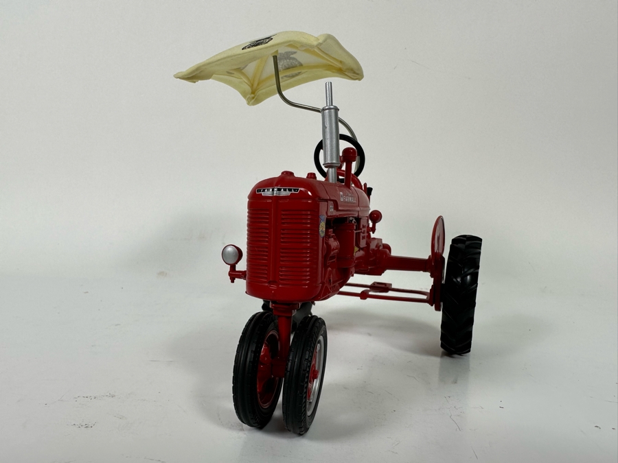 Ertl 2004 Iowa FFA IH Farmall BN Limited Edition Tractor 1:15 With Umbrella 7W X 4.5D X 7H [Photo 5]
