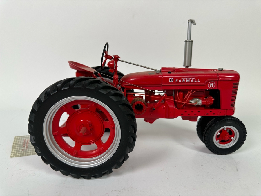 Farmall Model H Franklin Mint Precision Models Tractor 1:12 [Photo 10]